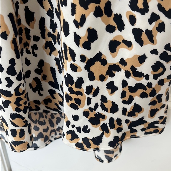 Babaton Print Midi Skirt - Picture 6 of 7